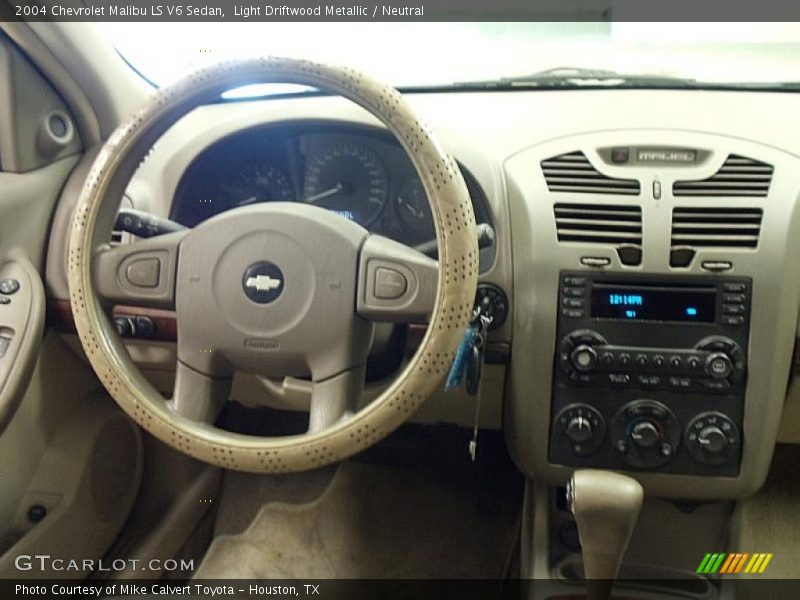 Light Driftwood Metallic / Neutral 2004 Chevrolet Malibu LS V6 Sedan