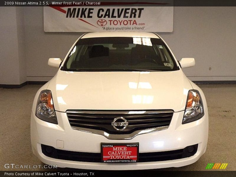 Winter Frost Pearl / Charcoal 2009 Nissan Altima 2.5 S