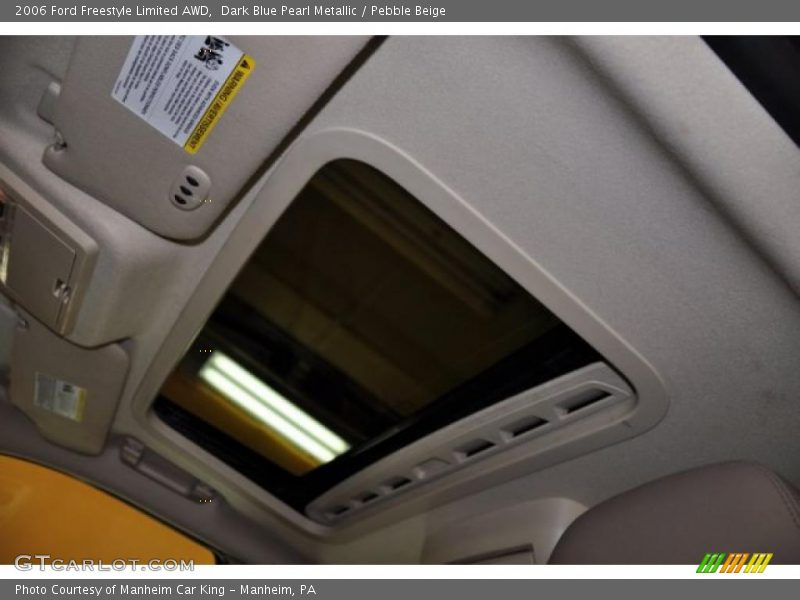 Dark Blue Pearl Metallic / Pebble Beige 2006 Ford Freestyle Limited AWD