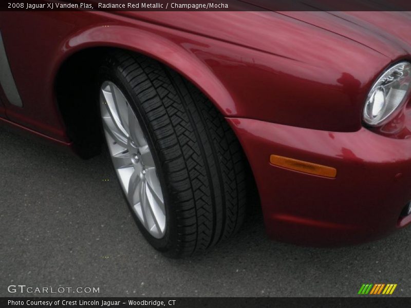 Radiance Red Metallic / Champagne/Mocha 2008 Jaguar XJ Vanden Plas