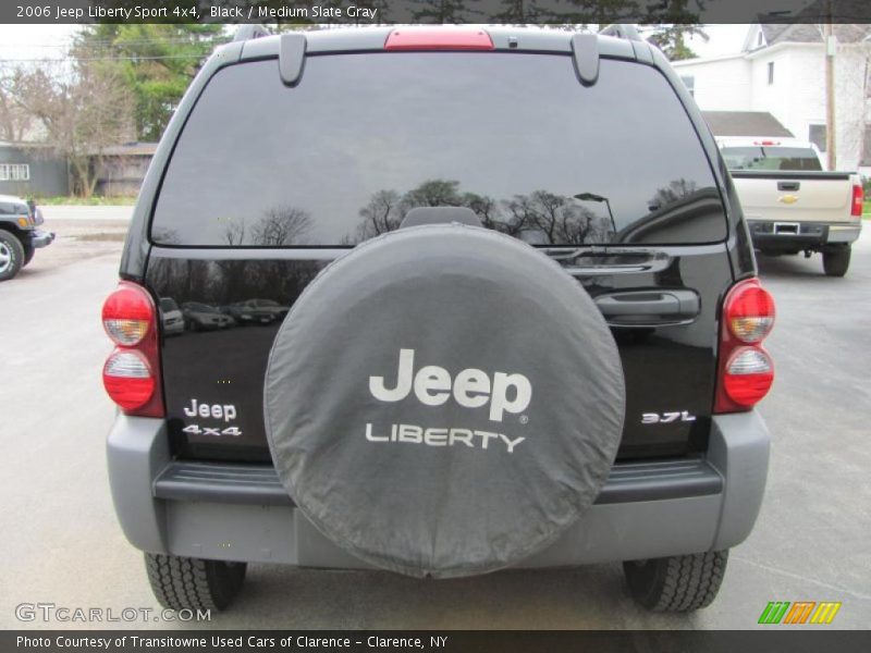 Black / Medium Slate Gray 2006 Jeep Liberty Sport 4x4