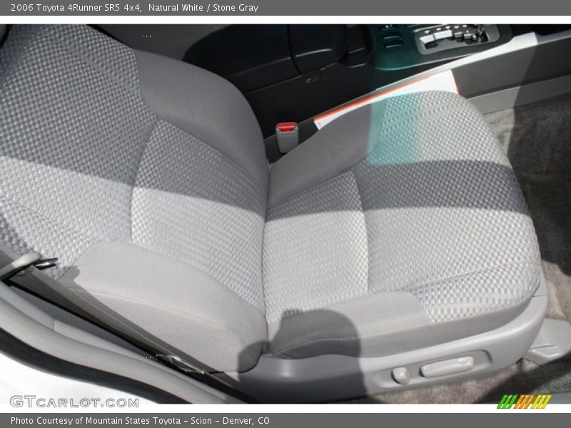 Natural White / Stone Gray 2006 Toyota 4Runner SR5 4x4