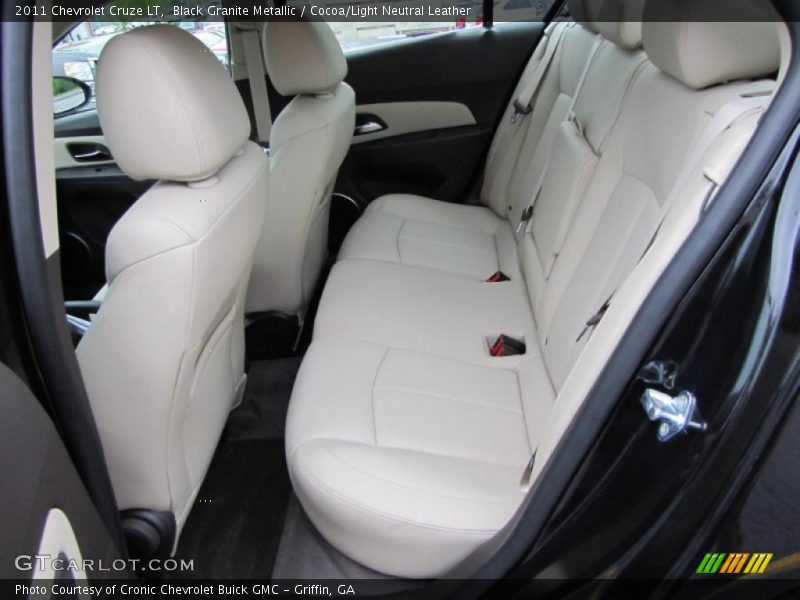  2011 Cruze LT Cocoa/Light Neutral Leather Interior