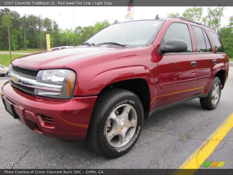 Red Jewel Tint Coat / Light Gray 2007 Chevrolet TrailBlazer LS