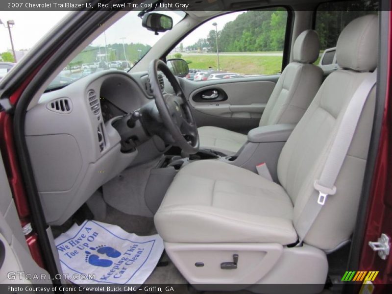 Red Jewel Tint Coat / Light Gray 2007 Chevrolet TrailBlazer LS
