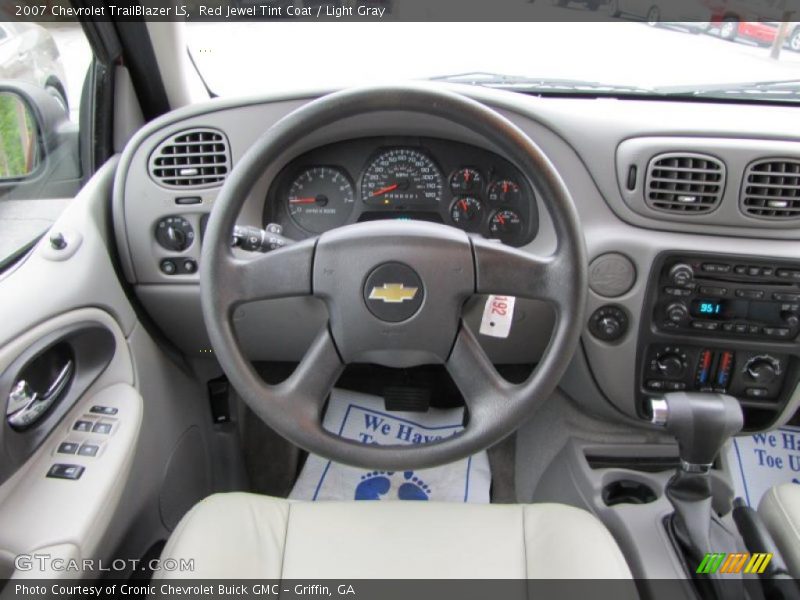 Red Jewel Tint Coat / Light Gray 2007 Chevrolet TrailBlazer LS