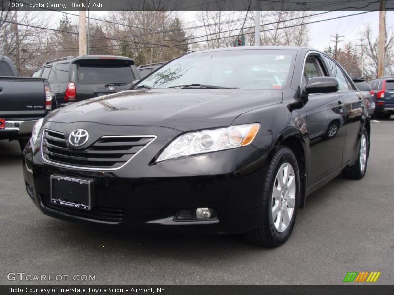 Black / Ash 2009 Toyota Camry