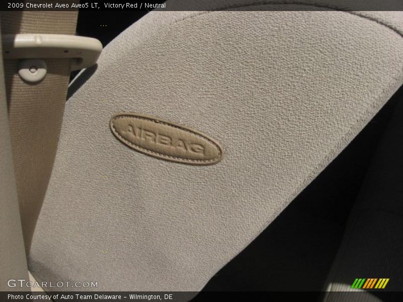 Victory Red / Neutral 2009 Chevrolet Aveo Aveo5 LT
