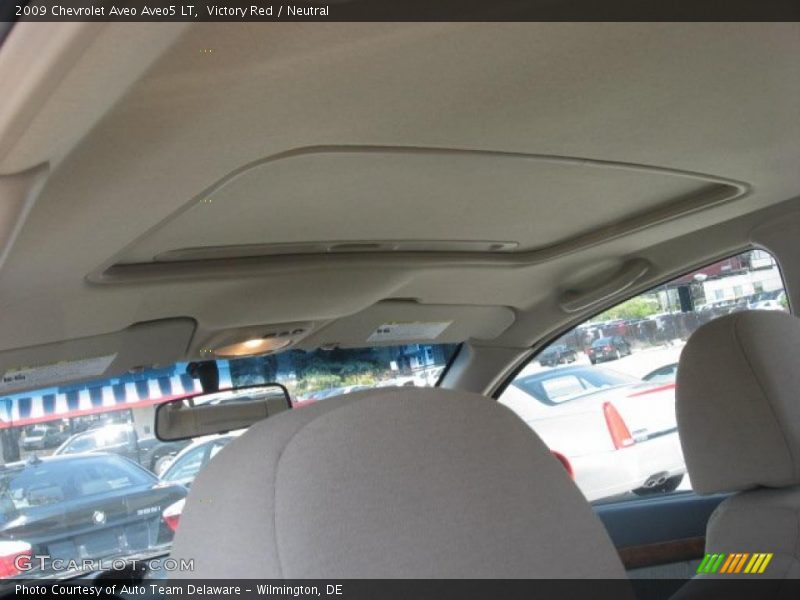 Victory Red / Neutral 2009 Chevrolet Aveo Aveo5 LT