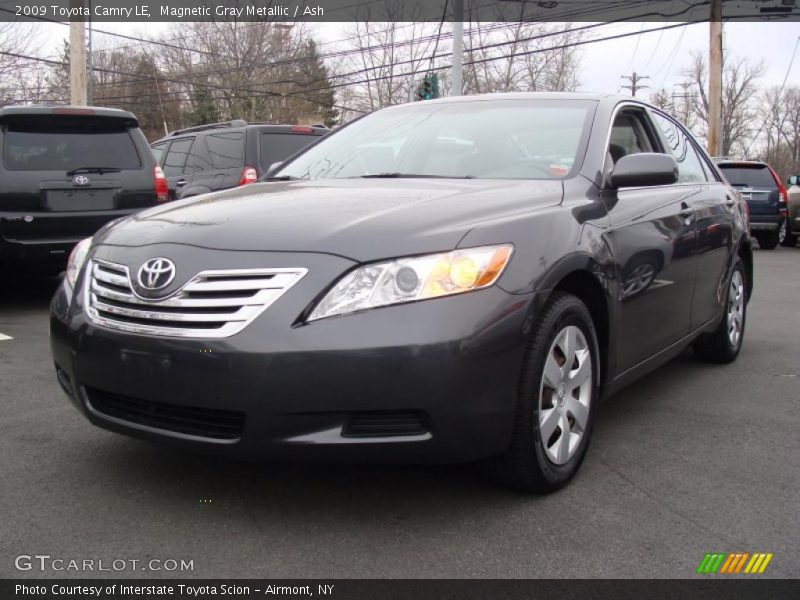 Magnetic Gray Metallic / Ash 2009 Toyota Camry LE