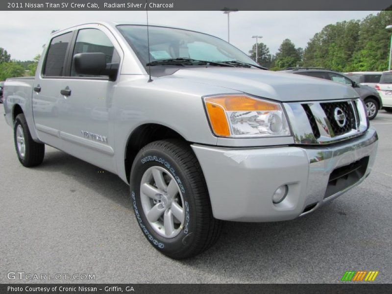 Radiant Silver / Charcoal 2011 Nissan Titan SV Crew Cab
