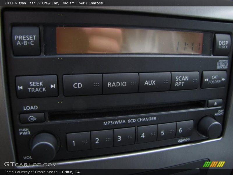 Radiant Silver / Charcoal 2011 Nissan Titan SV Crew Cab