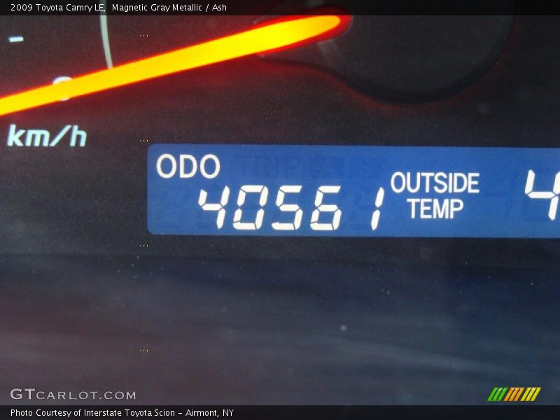 Magnetic Gray Metallic / Ash 2009 Toyota Camry LE