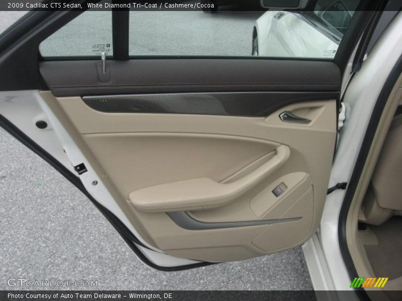 White Diamond Tri-Coat / Cashmere/Cocoa 2009 Cadillac CTS Sedan