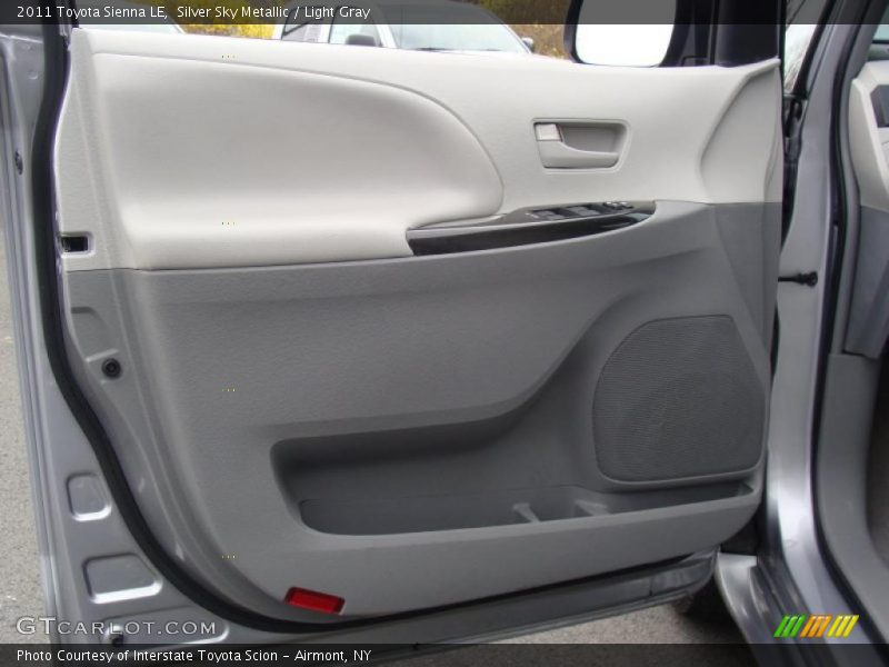 Silver Sky Metallic / Light Gray 2011 Toyota Sienna LE