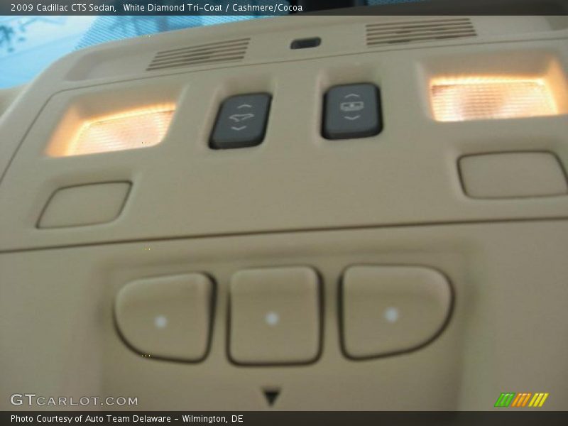 White Diamond Tri-Coat / Cashmere/Cocoa 2009 Cadillac CTS Sedan