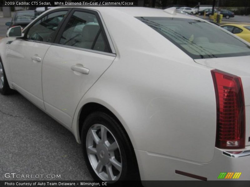 White Diamond Tri-Coat / Cashmere/Cocoa 2009 Cadillac CTS Sedan