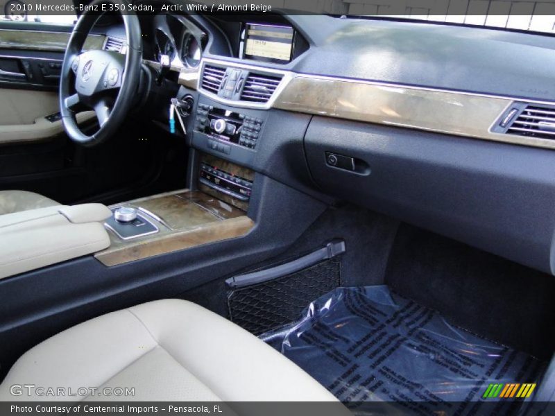 Arctic White / Almond Beige 2010 Mercedes-Benz E 350 Sedan