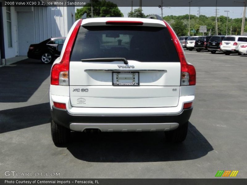 Ice White / Sandstone 2008 Volvo XC90 3.2