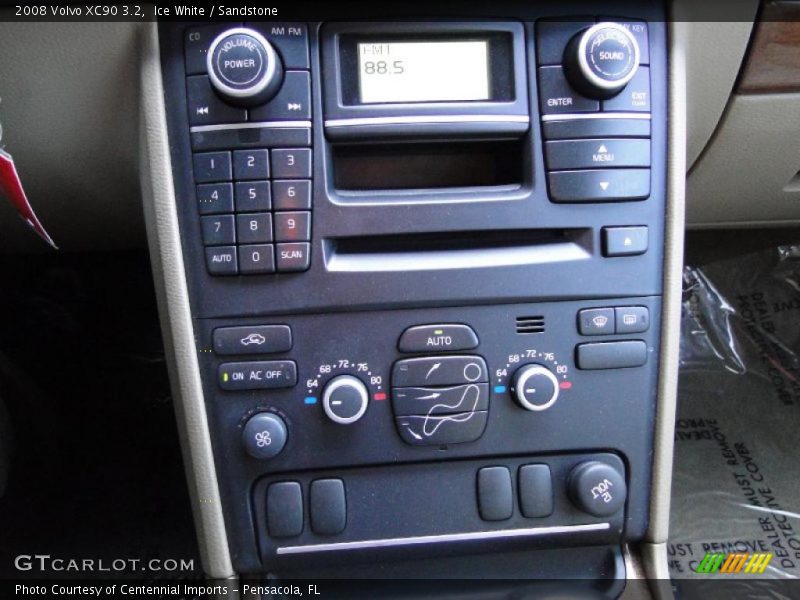 Ice White / Sandstone 2008 Volvo XC90 3.2
