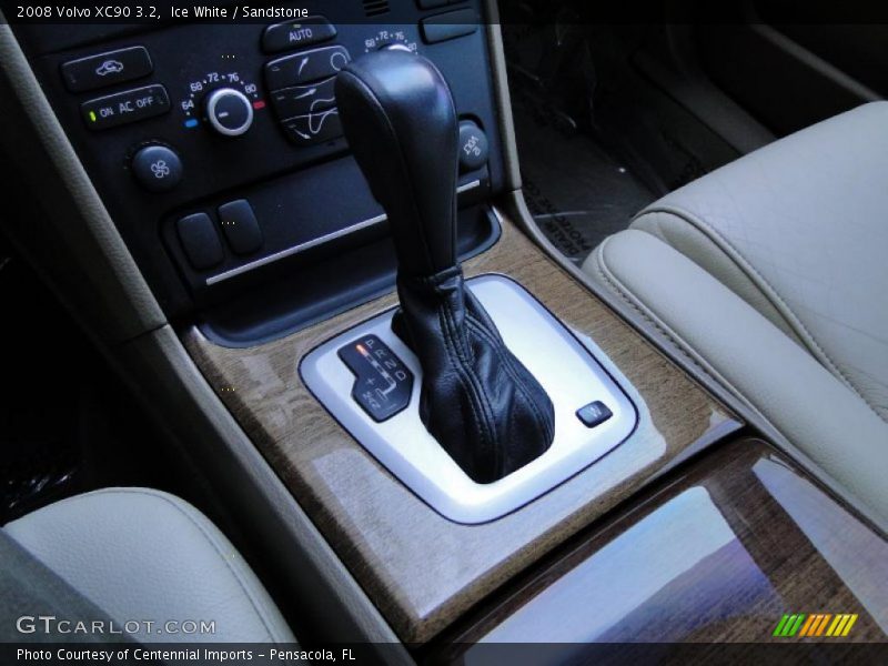Ice White / Sandstone 2008 Volvo XC90 3.2