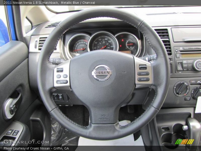  2011 Versa 1.8 SL Hatchback Steering Wheel
