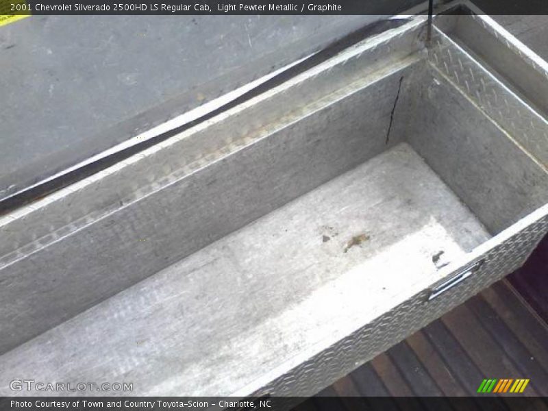 Light Pewter Metallic / Graphite 2001 Chevrolet Silverado 2500HD LS Regular Cab