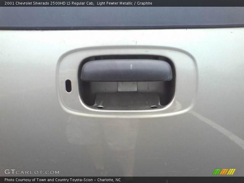 Light Pewter Metallic / Graphite 2001 Chevrolet Silverado 2500HD LS Regular Cab