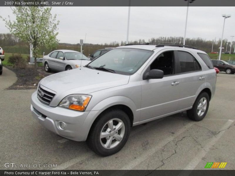 Front 3/4 View of 2007 Sorento LX 4WD