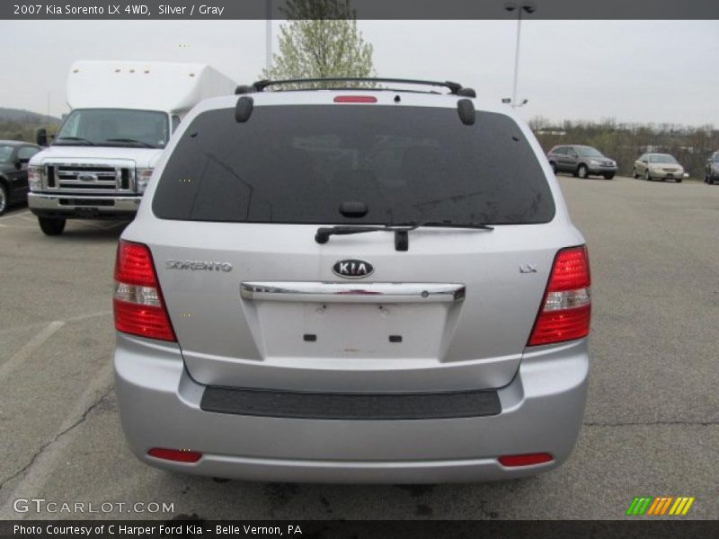 Silver / Gray 2007 Kia Sorento LX 4WD