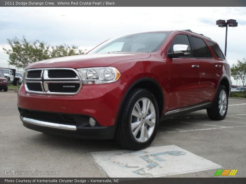 Front 3/4 View of 2011 Durango Crew