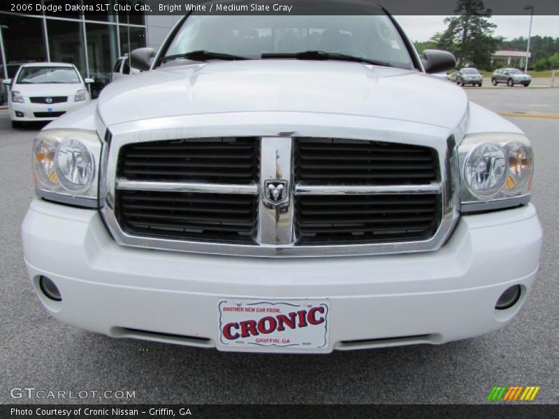 Bright White / Medium Slate Gray 2006 Dodge Dakota SLT Club Cab