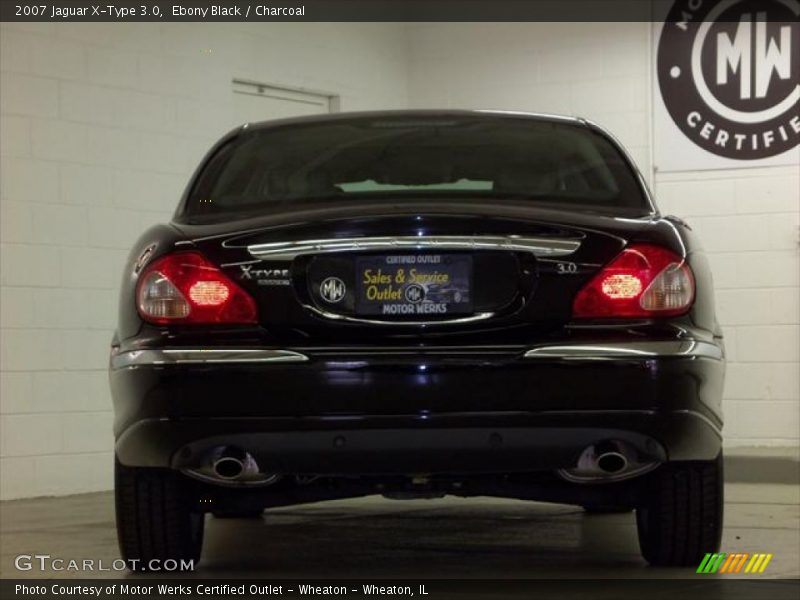 Ebony Black / Charcoal 2007 Jaguar X-Type 3.0