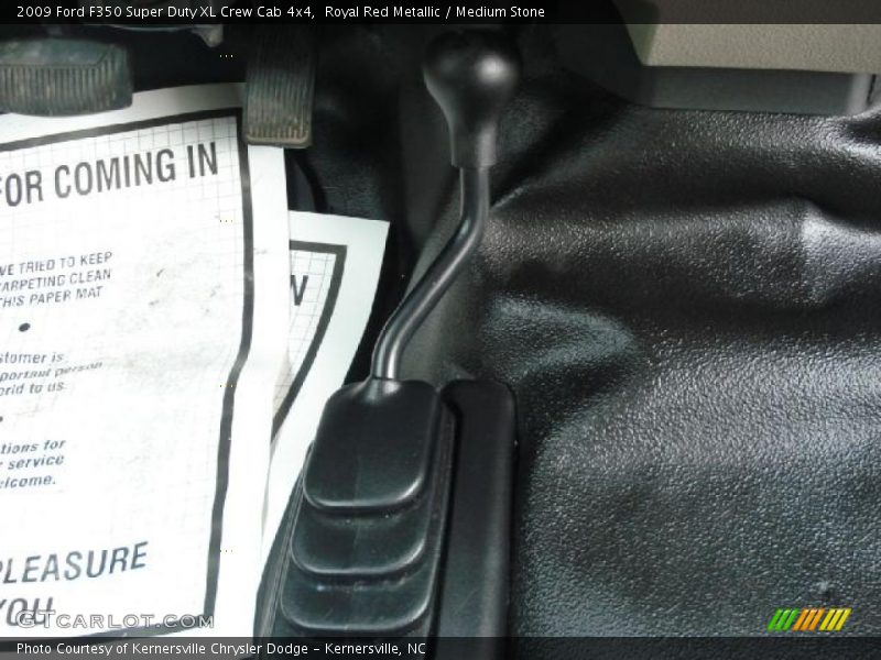 Royal Red Metallic / Medium Stone 2009 Ford F350 Super Duty XL Crew Cab 4x4