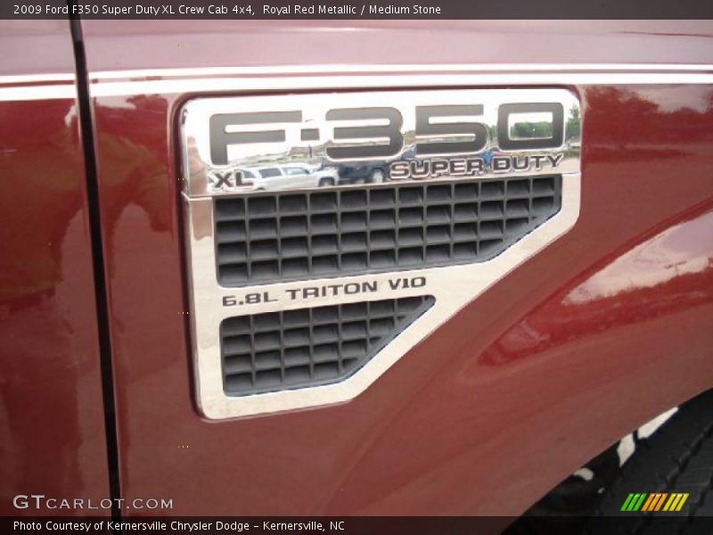  2009 F350 Super Duty XL Crew Cab 4x4 Logo