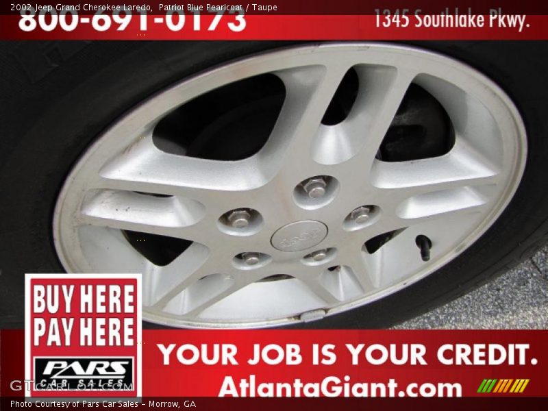 Patriot Blue Pearlcoat / Taupe 2002 Jeep Grand Cherokee Laredo