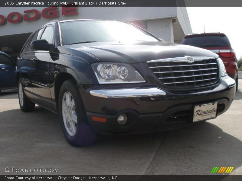 Brilliant Black / Dark Slate Gray 2005 Chrysler Pacifica Touring AWD
