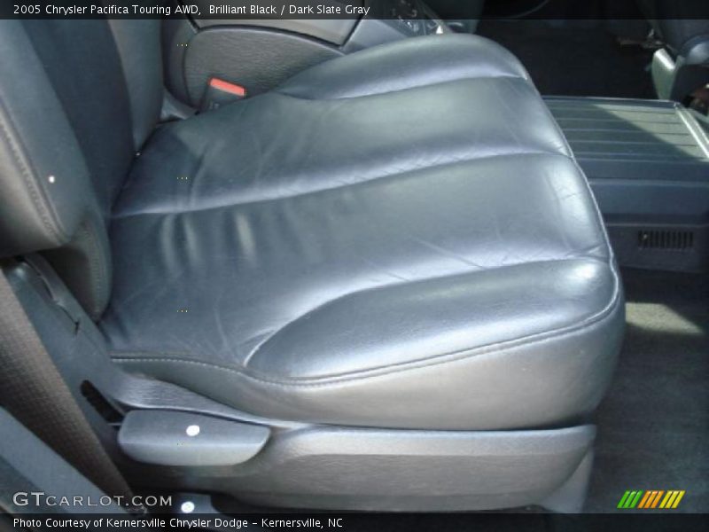 Brilliant Black / Dark Slate Gray 2005 Chrysler Pacifica Touring AWD