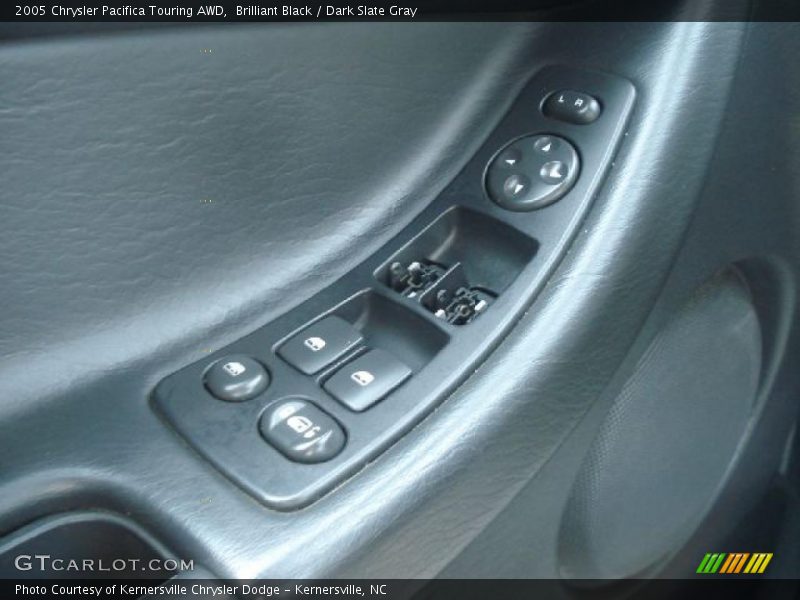 Brilliant Black / Dark Slate Gray 2005 Chrysler Pacifica Touring AWD