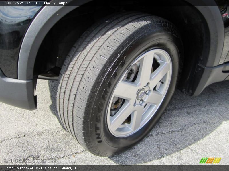 Black / Taupe 2007 Volvo XC90 3.2