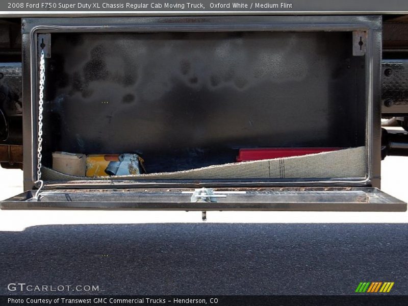 Oxford White / Medium Flint 2008 Ford F750 Super Duty XL Chassis Regular Cab Moving Truck