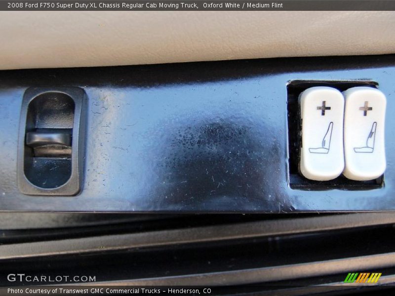 Oxford White / Medium Flint 2008 Ford F750 Super Duty XL Chassis Regular Cab Moving Truck