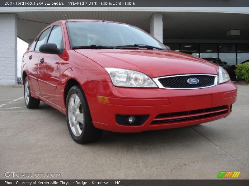 Infra-Red / Dark Pebble/Light Pebble 2007 Ford Focus ZX4 SES Sedan