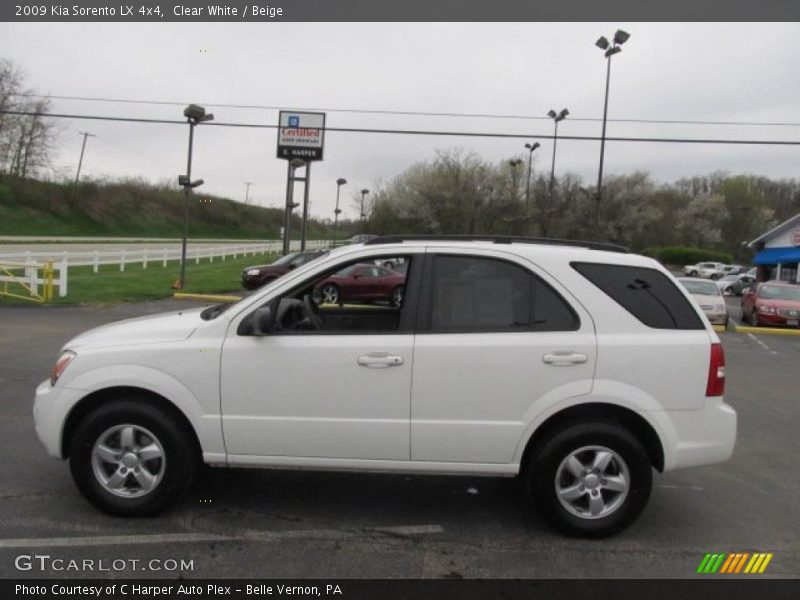 Clear White / Beige 2009 Kia Sorento LX 4x4
