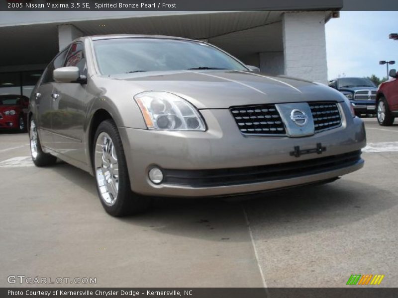 Spirited Bronze Pearl / Frost 2005 Nissan Maxima 3.5 SE