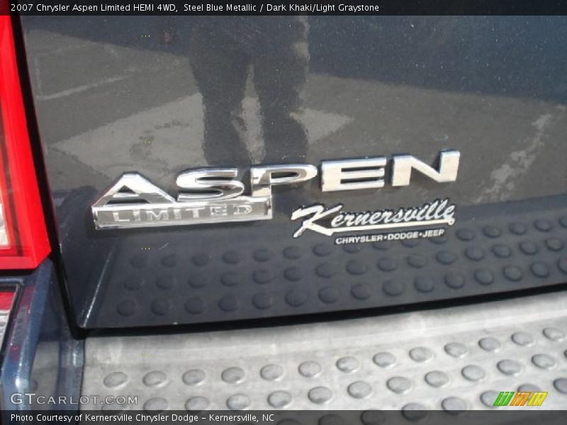Steel Blue Metallic / Dark Khaki/Light Graystone 2007 Chrysler Aspen Limited HEMI 4WD