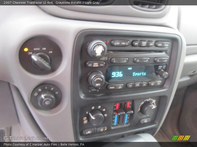 Graystone Metallic / Light Gray 2007 Chevrolet TrailBlazer LS 4x4