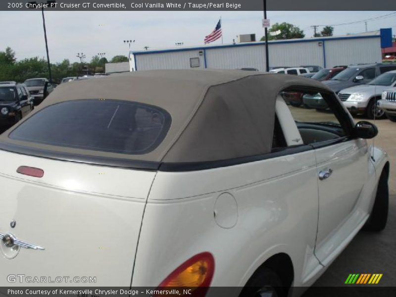Cool Vanilla White / Taupe/Pearl Beige 2005 Chrysler PT Cruiser GT Convertible