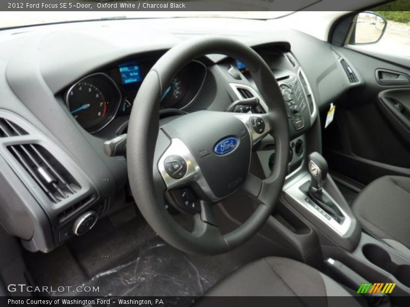 2012 Focus SE 5-Door Steering Wheel