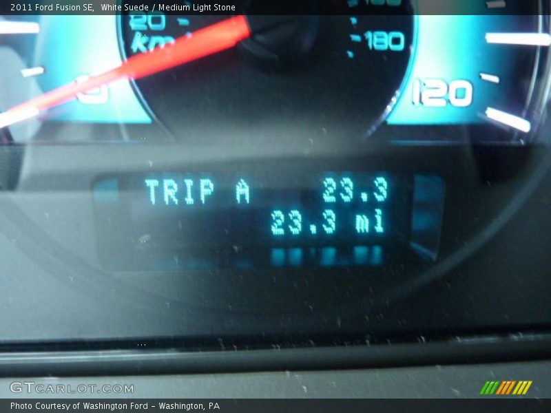 White Suede / Medium Light Stone 2011 Ford Fusion SE